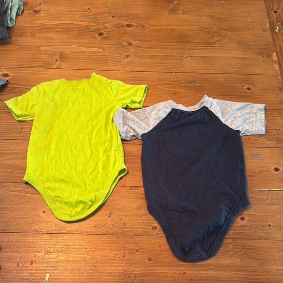 Garanimals 24 months boys onesies green and blue - Picture 5 of 8